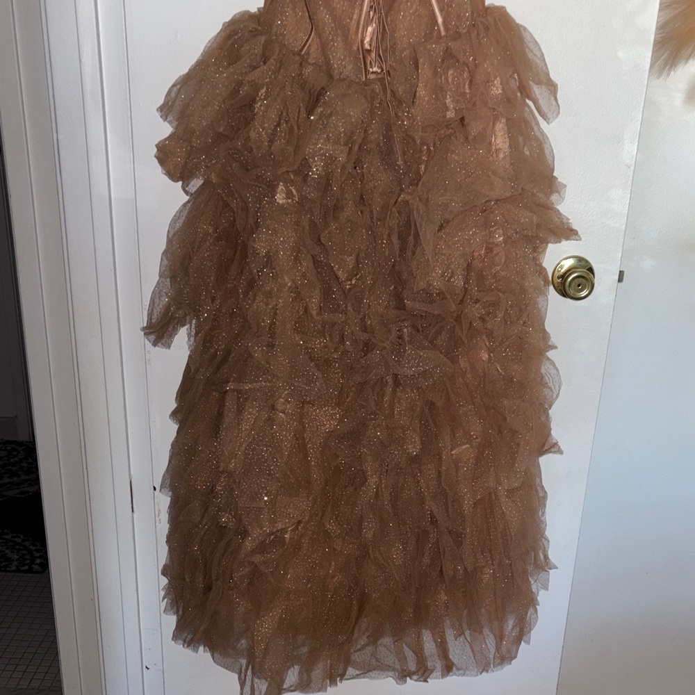 Chic Brown Ruffled Dress - Picture 6 of 7